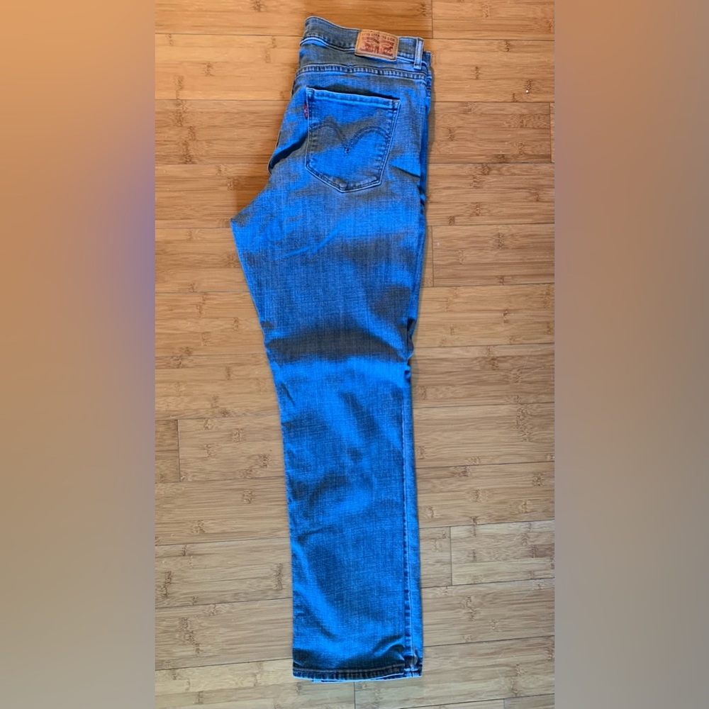 Levi’s classic straight jeans